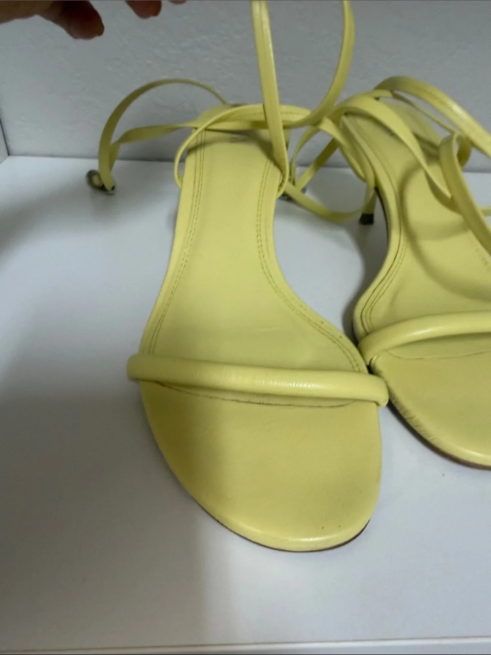 Zara sleek yellow